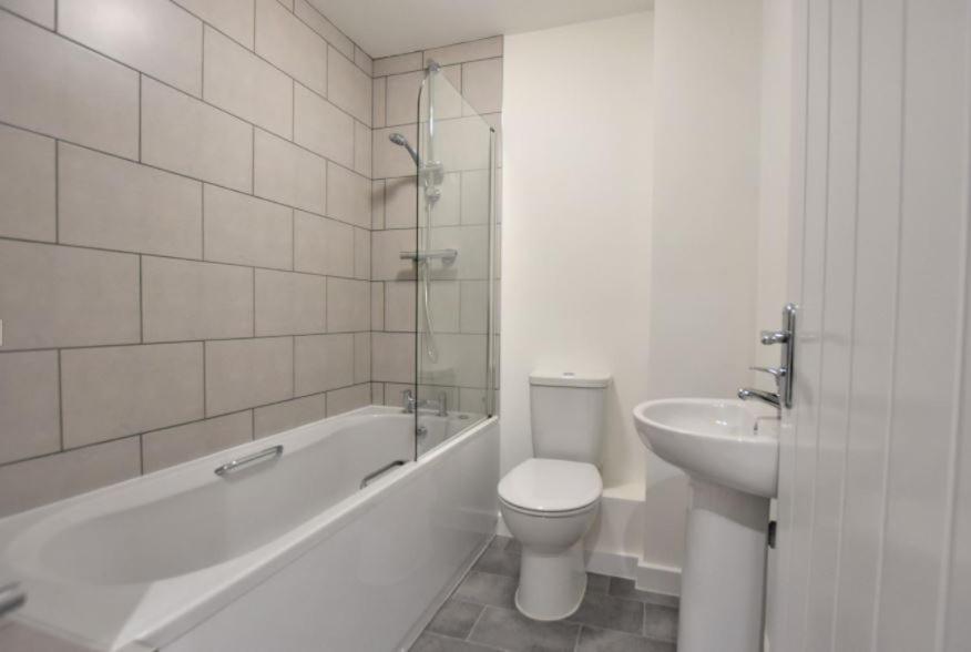 Didcot - Private Flat With Garden & Parking 07 Appartement Buitenkant foto